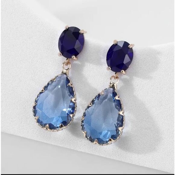 Blue Ombre Crystal Rhinestones Drop Dangle Earrings - Picture 2 of 6